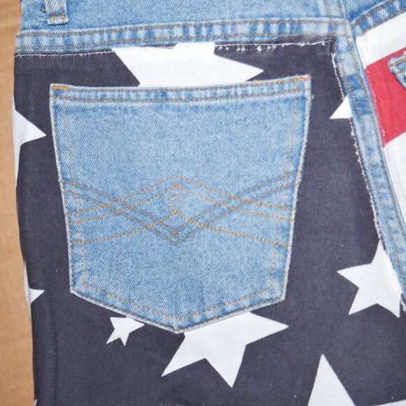Vintage USA American Flag Denim Jean Shorts Fringe Rare Size 30 Hot Pants - Picture 4 of 9